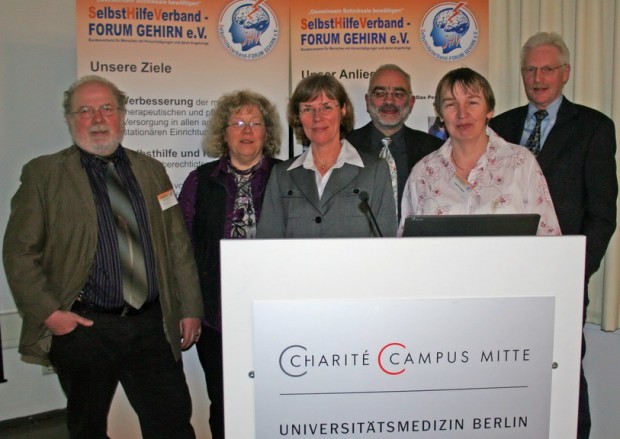 Im Bild von links: Lothar Ludwig, Kerstin Arndt, Ingrid Pramberger, Karl-Eugen Siegel, Ingrid Zoeger und Karl-Otto Mackenbach